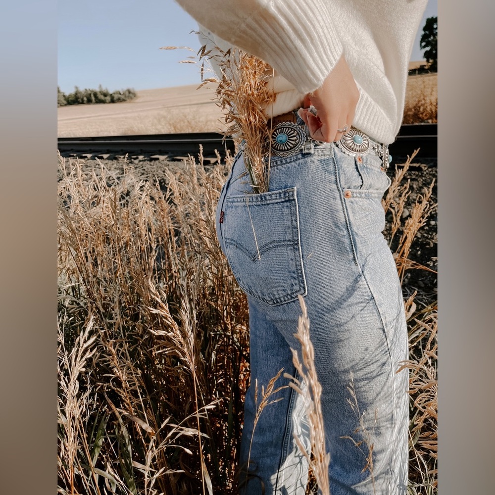 Levi Low Pro Jeans
